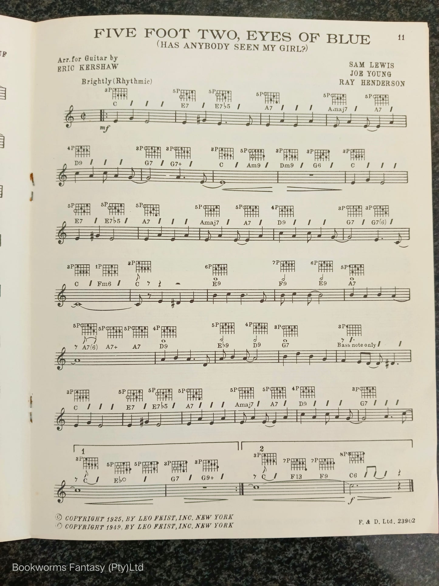 20 Years, 20 Hits for Guitar by Francis, Day & Hunter