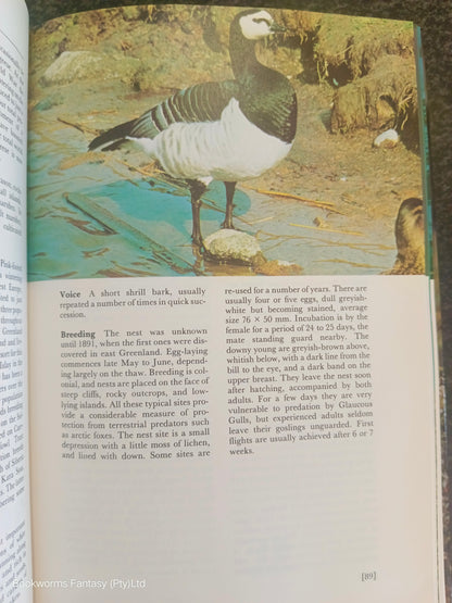 Wildfowl of the World by Eric Soothill & Peter Whitehead