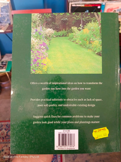 Your Garden Makeover by Liz Dobbs & Sarah Wood