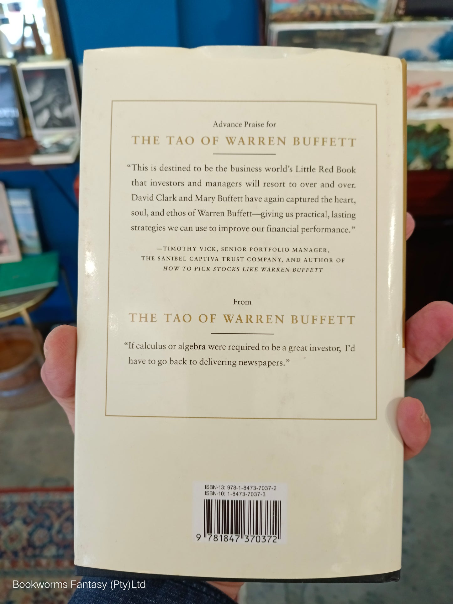 The Tao of Warren Buffett by Mary Buffett